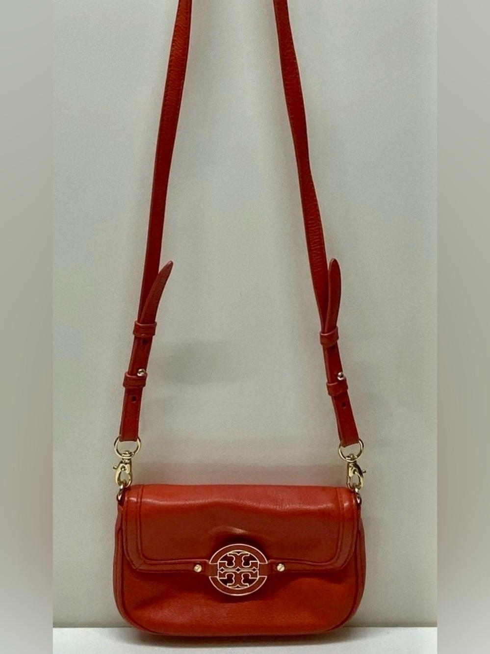 Tory Burch Amanda Mini Leather Crossbody Clutch - Poppy Orange/Red